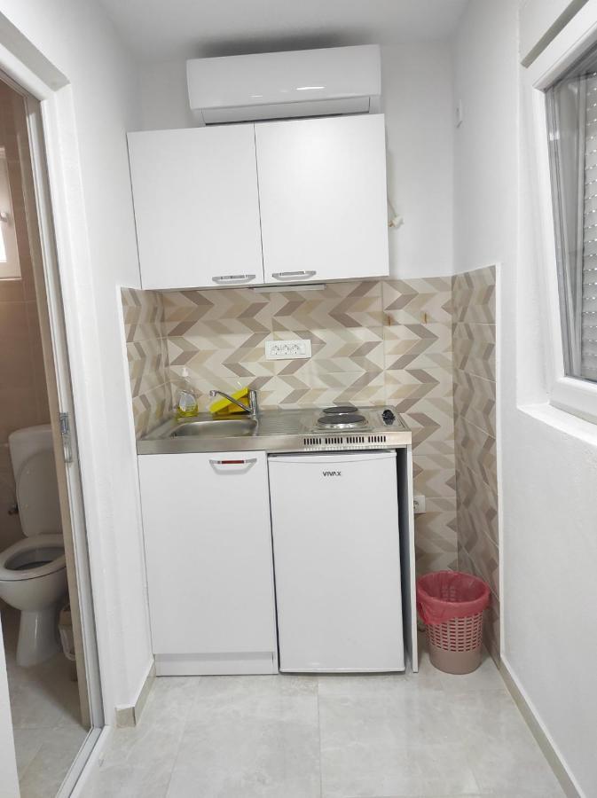 Apartmani Ceca 012 苏托莫雷 外观 照片